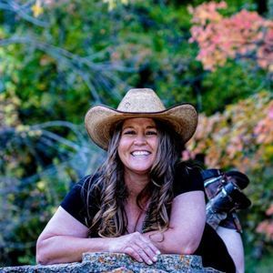 Meet your Posher, Brooke